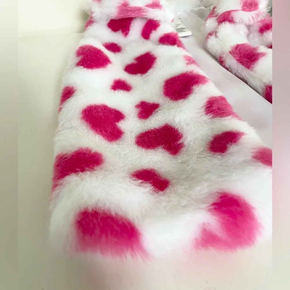 Max Studio Kids Hot Pink and White Faux Fur Heart Pattern Open Vest Girl’s 4 XS